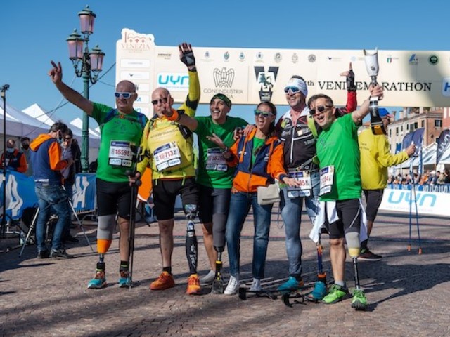 Venicemarathon Charity Program: prosegue fino alla fine dell’anno la raccolta fondi legata alla 35^ Maratona di Venezia 