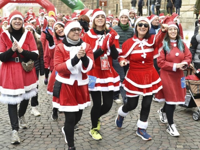 AGSM AIM Verona Christmas Run, domenica 17 dicembre il cuore di Verona è di cioccolato per Telethon